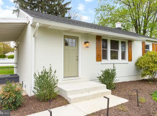 47 Park Circle Dr, Lancaster, PA