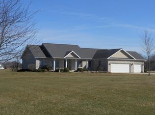 6717 Smith Rd, Berrien Center, MI 49102