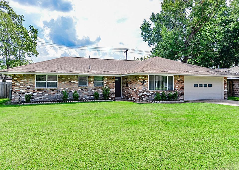 1st image of 8919 Blankenship Dr