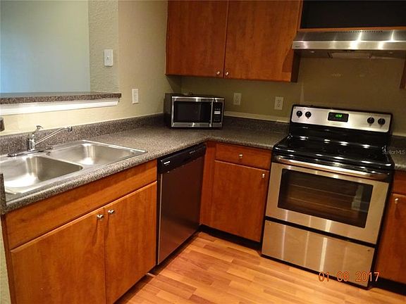 5th image of 304 E South St Unit 6022