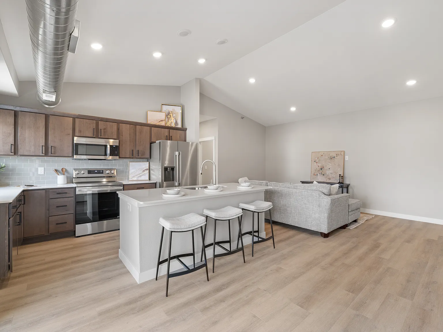 Independence Townhomes — Photo 3