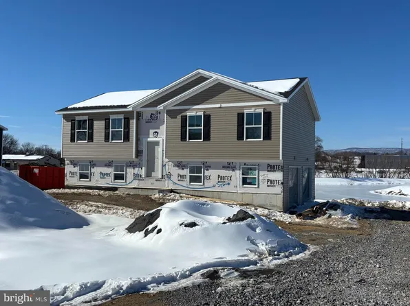 147 Meadowcreek Dr N, Chambersburg, PA 17202