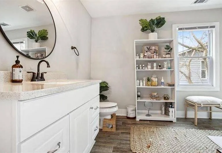 1384 Lanvale Dr SW — Photo 10
