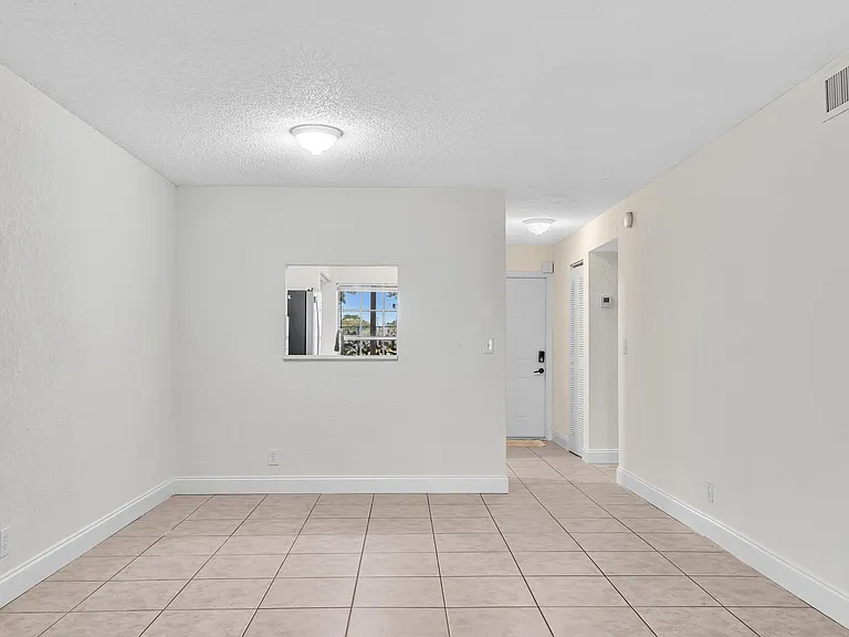 2510 Riverside Dr #2510 — Photo 21