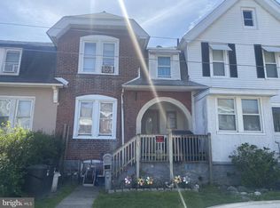 13 Walnut St, Marcus Hook, PA 19061
