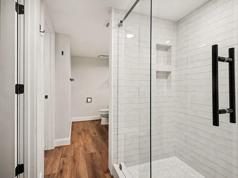 18242 Lakeside Ln — Photo 15