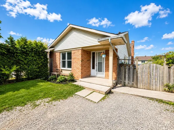 86 Autumn Pl, Saint Catharines, ON L2P 3W8