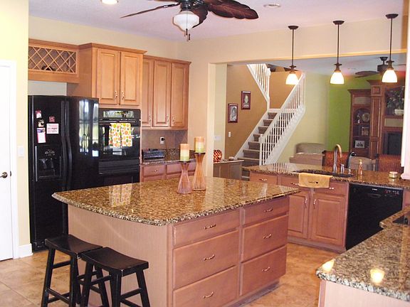 3rd image of 8139 Emerald Forest Ct