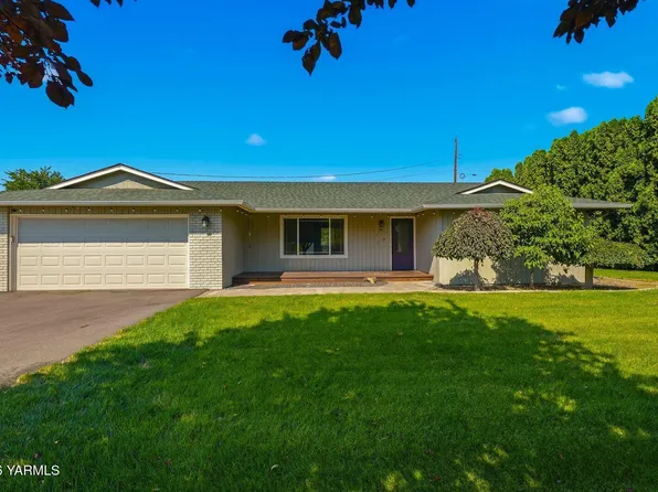 30 Rolling Hills Dr, Yakima, WA 98908