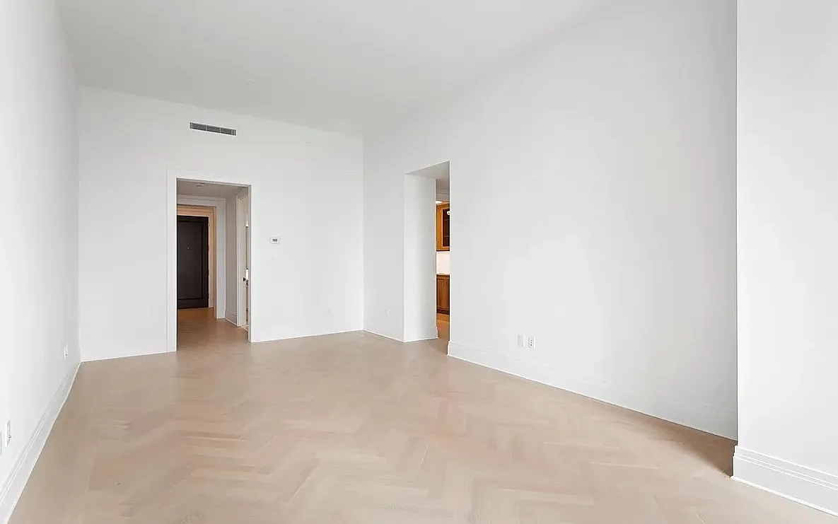 30 Park Place — Photo 2