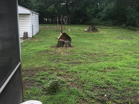 2nd image of 3784 Berkshire Ave