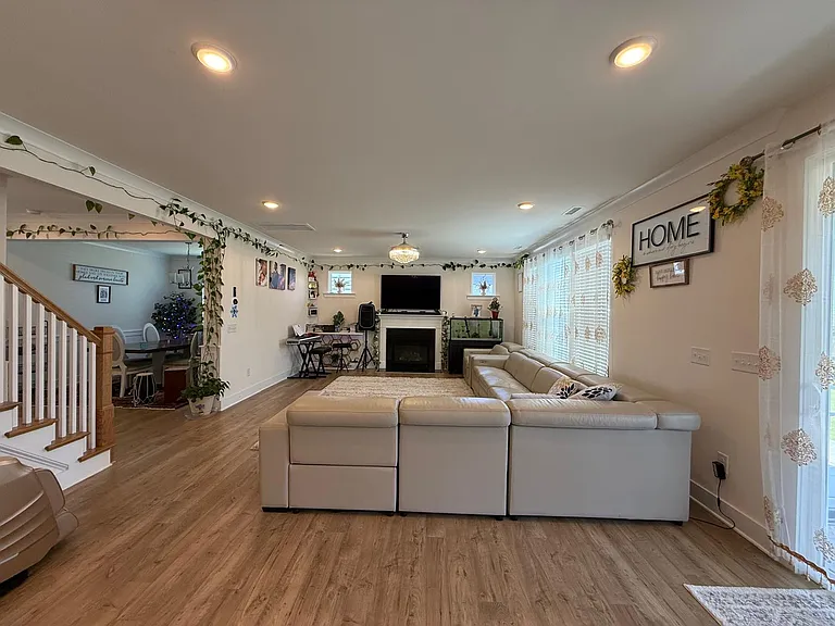 113 Gabbro Pl — Photo 71