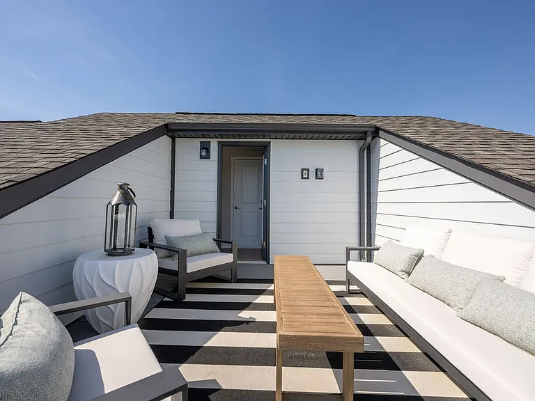 Abode at Reids Cove — Photo 6