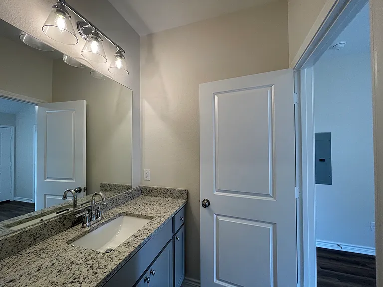 4073 County Road 152 W #6 — Photo 18