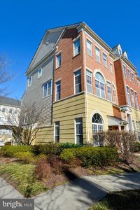 12081 Trumbull Way #20819, Reston, VA, 20190