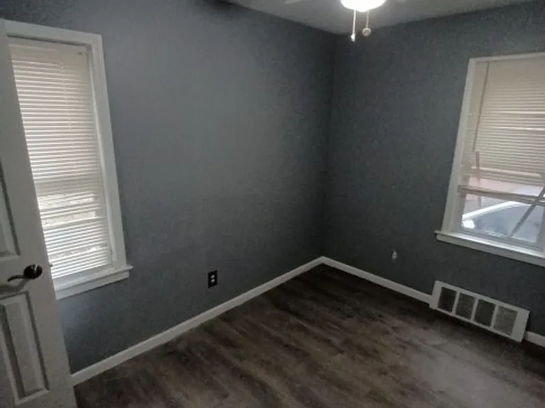 10177 Boleyn St — Photo 18
