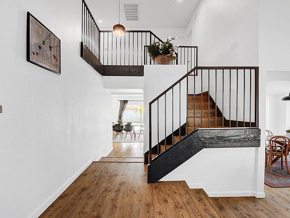 5th image of 4309 Goya St