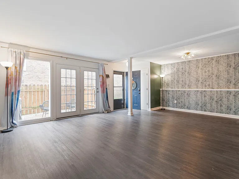 2116 Hobbs Rd #C2 — Photo 11