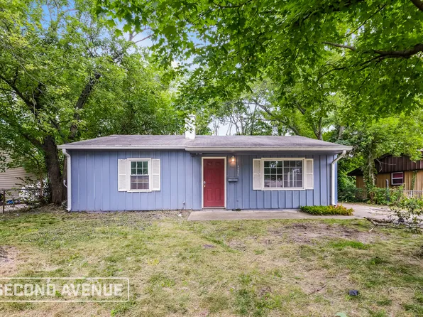 9226 E 36th Pl, Indianapolis, IN 46235