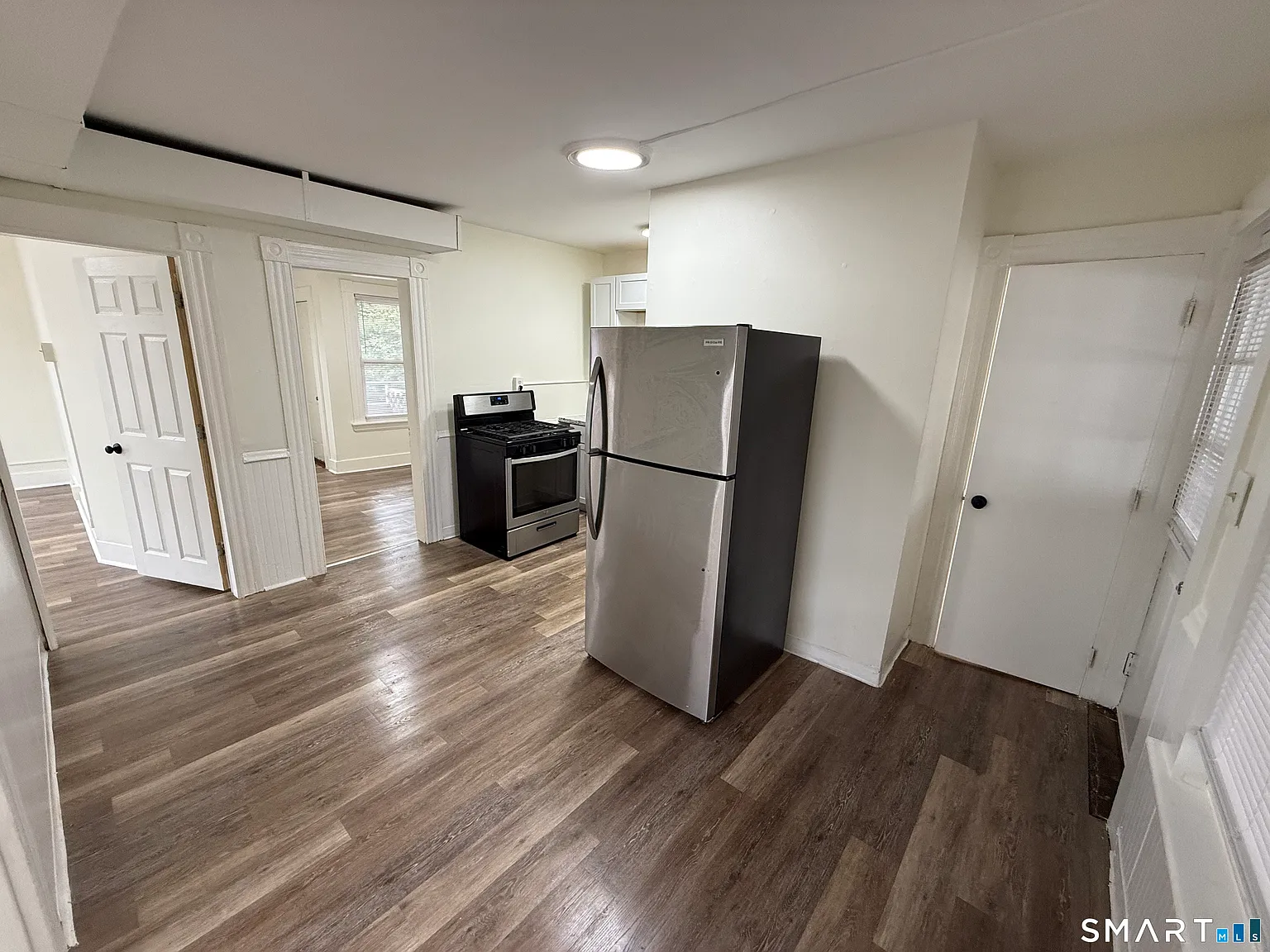 2 bed, 1.0 bath, 750 sqft, $1,495 — Photo 2