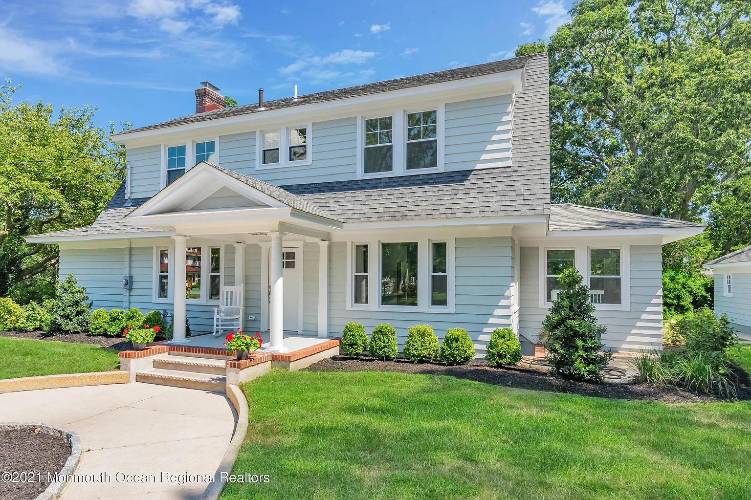 120 Holly St photo 1