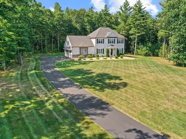 17 Woodland Rd, Douglas, MA 01516