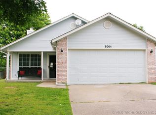 8004 E Madison St, Broken Arrow, OK 74014