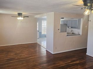8384 Capeview Ave, Norfolk, VA 23518