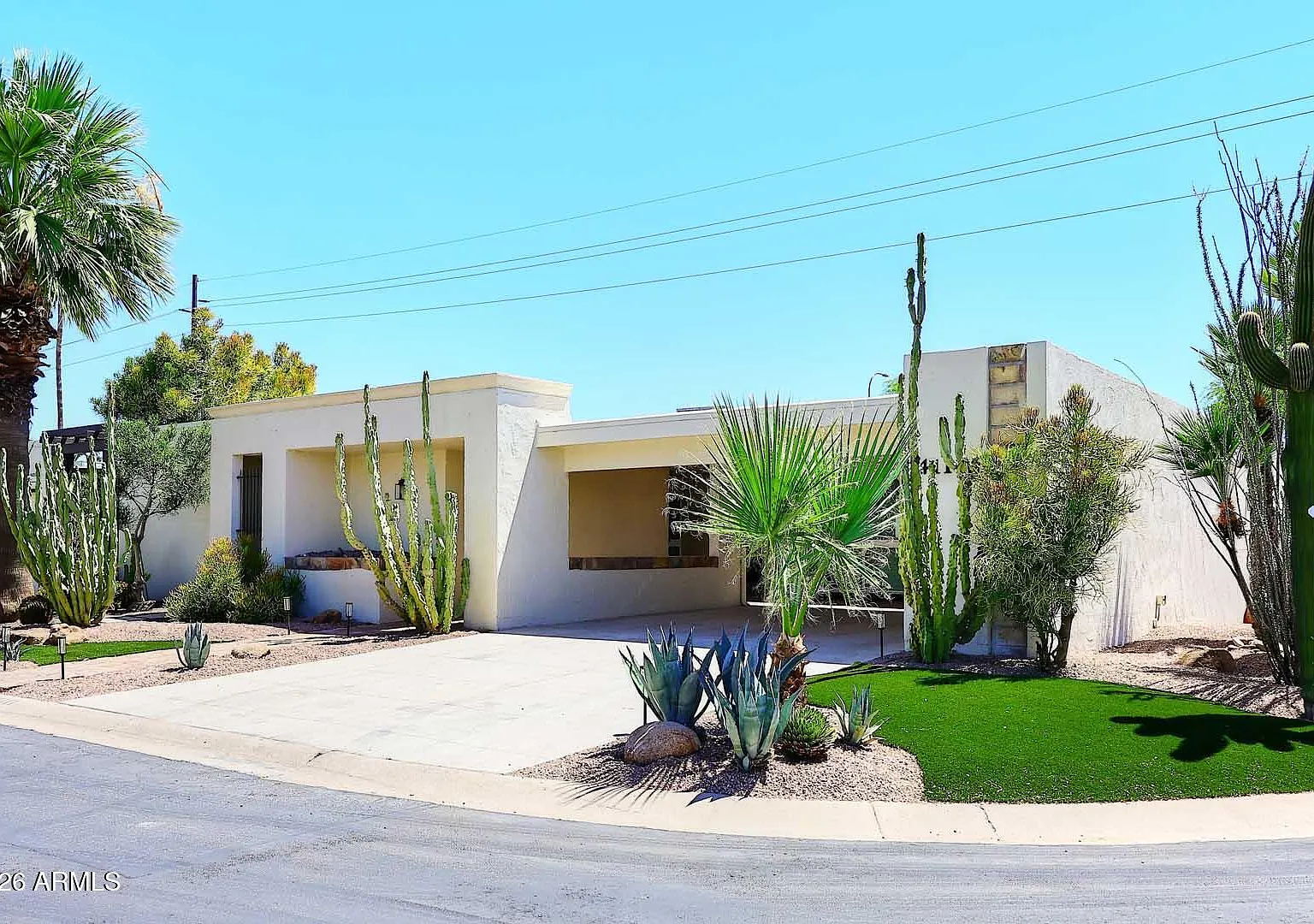 3 bed, 3.0 bath, 2193 sqft, $4,250 — Photo 1
