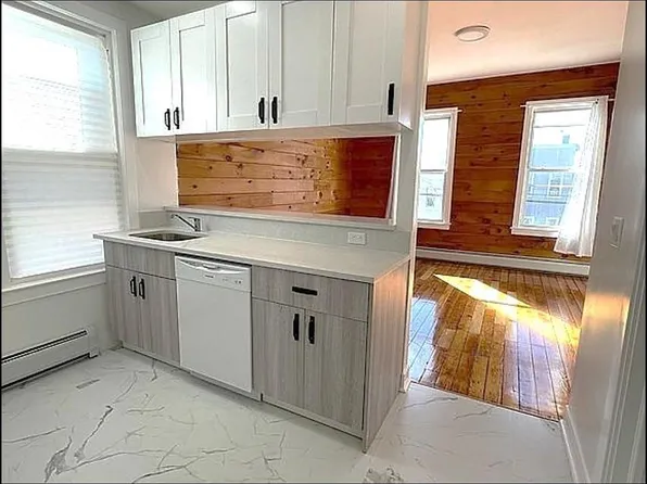 228 Bowers Street image 4 of 22