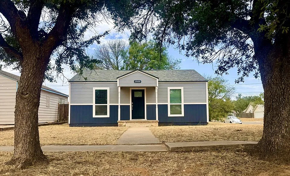 2000 W Kentucky Ave