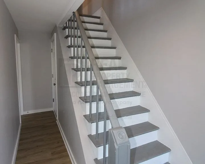 61 3rd St #201 — Photo 10