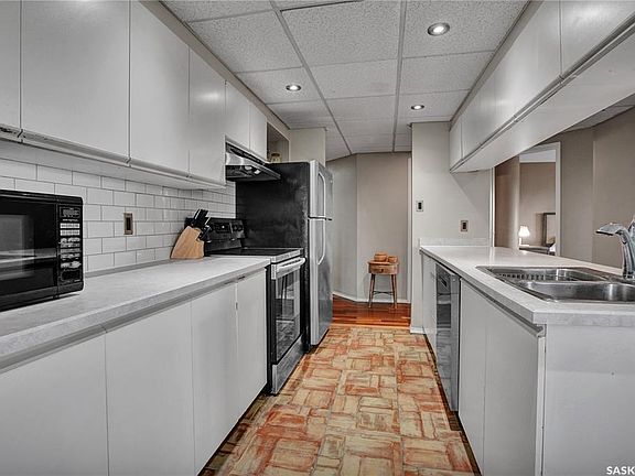 5th image of UNIT 604-611 University DRIVE