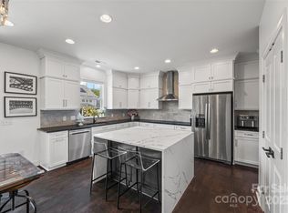 17622 Austins Creek Dr, Charlotte, NC 28278