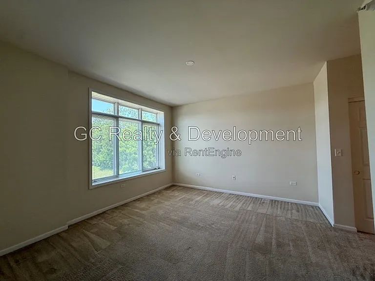 515 Main St #401 — Photo 12