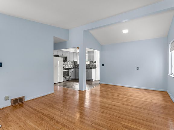 5th image of 3339 Melwood Dr