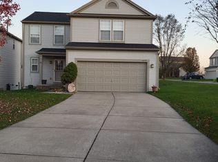 4800 Edgewater Ct, Holly, MI 48442