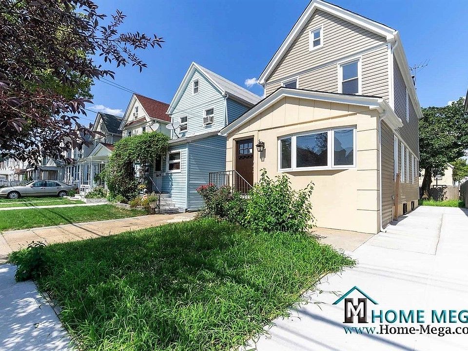 1st image of 8943 201st St