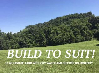 2490 Palmyra Rd, Palmyra, TN 37142