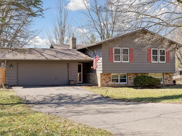 16469 Baywood Ln, Eden Prairie, MN 55346