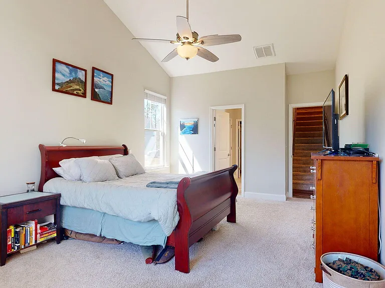 912 W Arboria Dr — Photo 31