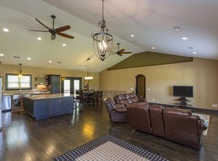 5280 New Cut Rd, Greenbrier, TN 37073