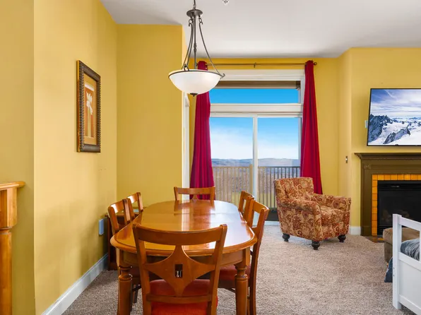 100/102 Seneca, Snowshoe, WV 26209