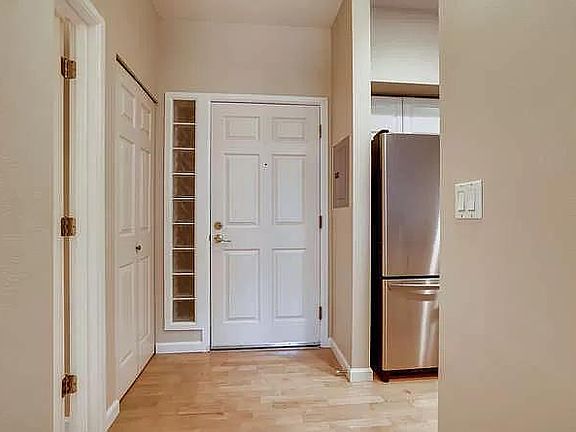 4th image of 122 State St S APT 207E