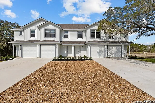 3 bed, 2.5 bath, 1244 sqft, $1,495 — Photo 1