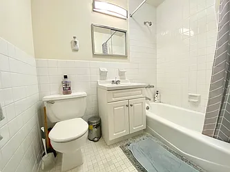 Rented by Manhattan Spaces