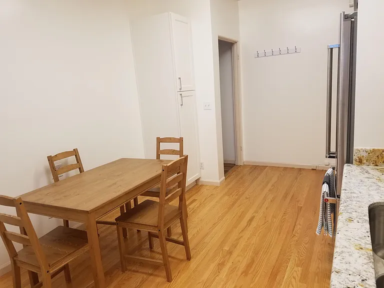823 D St — Photo 12