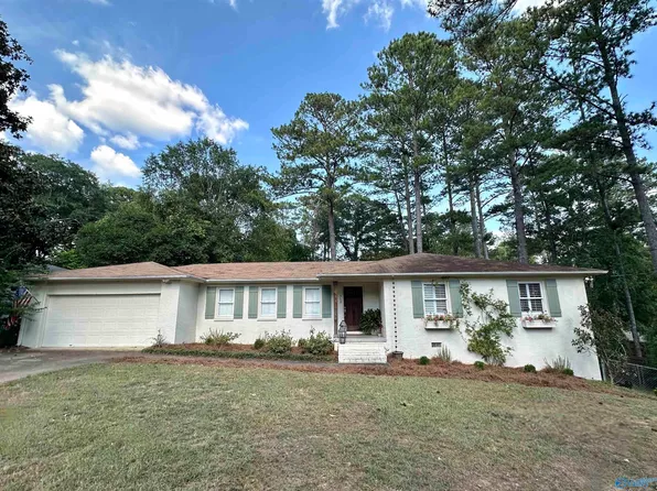 312 Riley Cir, Gadsden, AL 35901