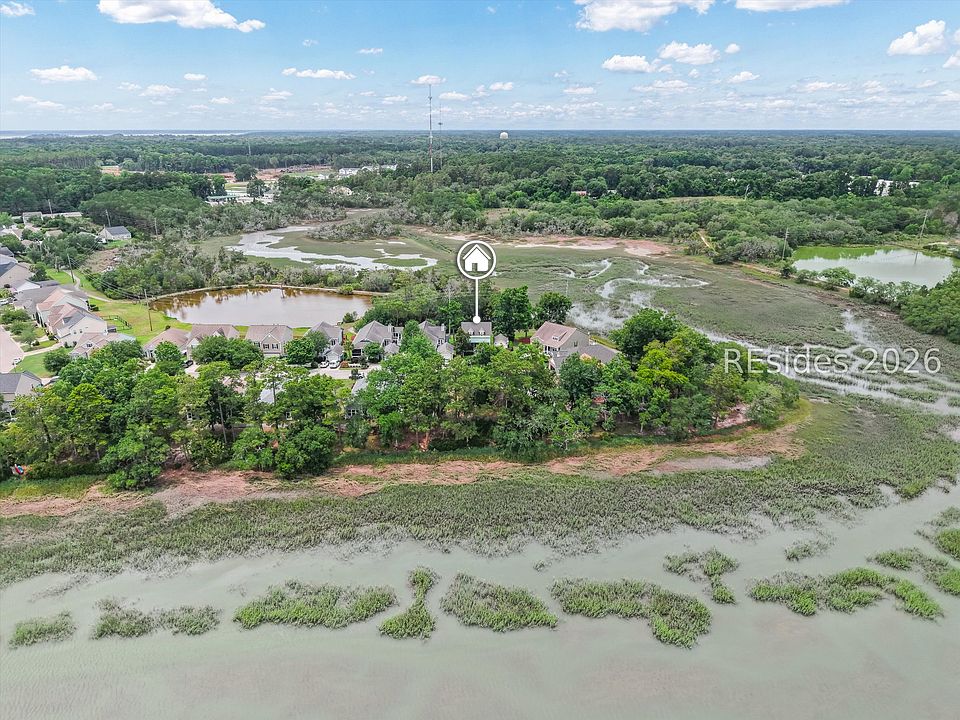 1st image of 6 White Pond Boulevard