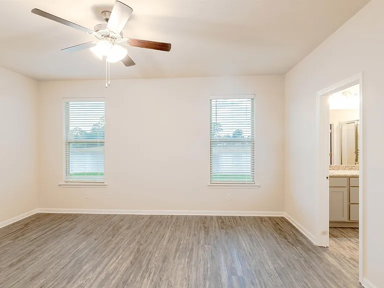 4644 Grenache Dr — Photo 11